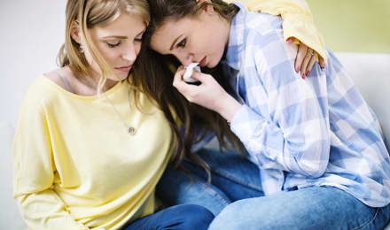 Come aiutare un amico ad affrontare una separazione: 5 consigli utili